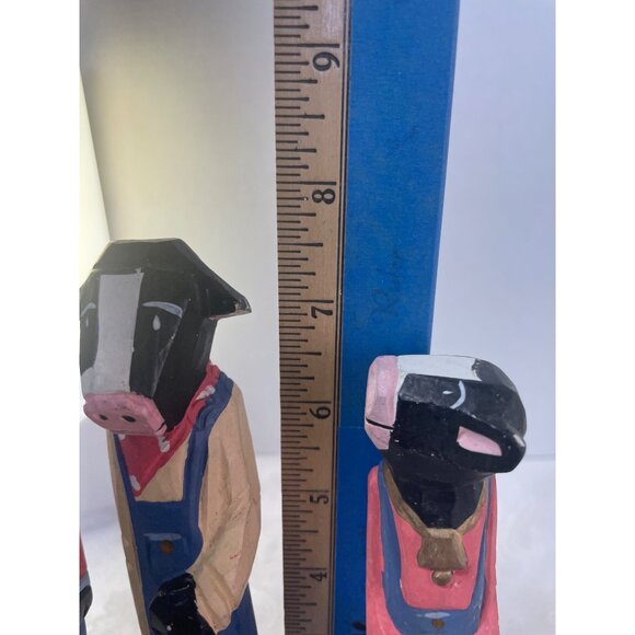 Hand-Carved Wooden Cow Figurines In Farm Outfits - Set Of 3 Rustic Folk Art Deco - Picture 8 of 8